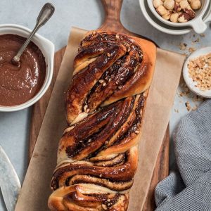 Trança de Chocolate: Receita Simples e Deliciosa com Massa Folhada Pronta